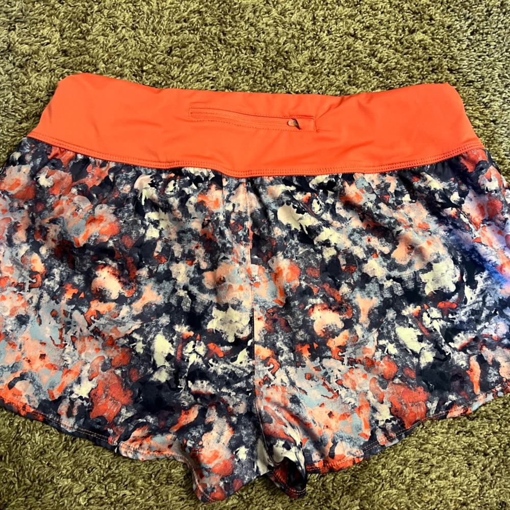 Nike LG athletic/swim shorts